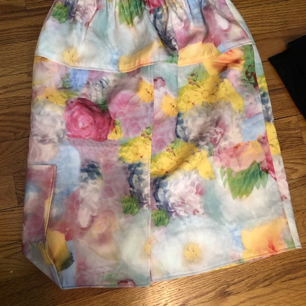 Skirt UK 8 - Picture 6 of 7